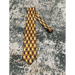 Boulder Made In USA Italy silk